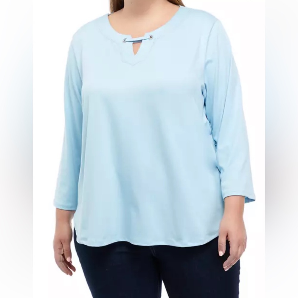 Ruby Rd. Light Icy Blue Keyhole Neck 3/4 Sleeve Top Size 3X